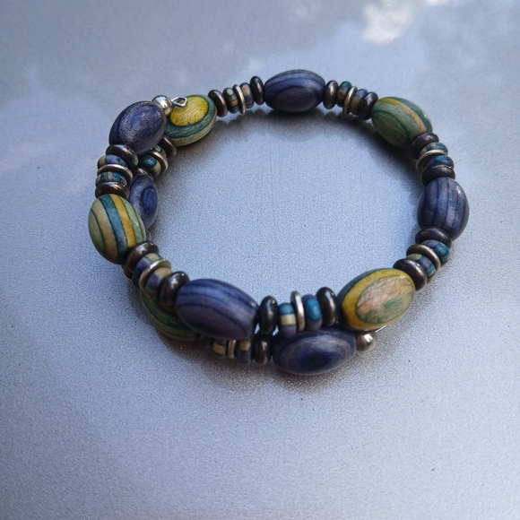 Wooden bobble Stretch on Bracelet Blue, green, yellow - Picture 2 of 4